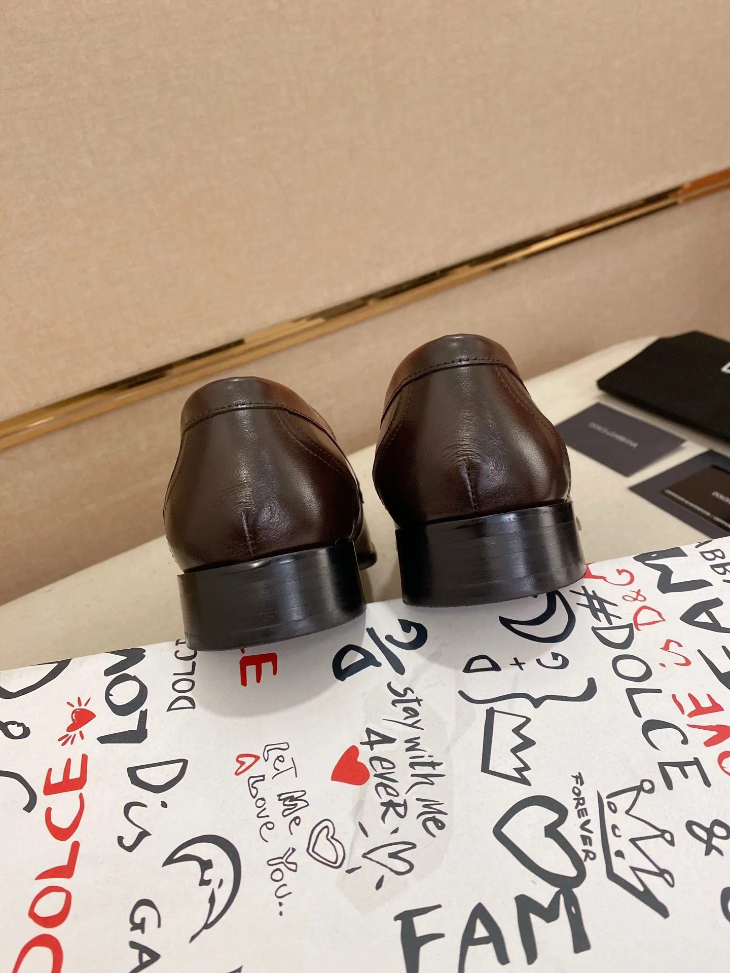 Men's clothing and shoes💰 520💰🌲DG top-notch🔍🔍men's new leather shoes🚹sold at the same time⚠The uppers are imported cowhide from Italy, the entire imported cowhide lining, and imported accessories💪💪, completely 1⃣️ vs. 1⃣️🇮🇹 💪💪, ⚠Sole: The original sole is specially provided by the original factory, the exclusive movable molded sole is super comfortable, ⚠Original factory follow-up goods, 🔍🔍high quality, can be entered and exited at will, welcome to compare ⚠Size number: 38-44. Can be customized 45 non-returnable
